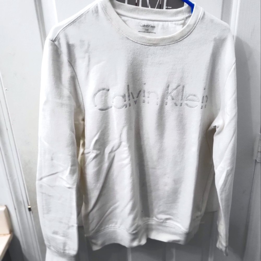 White Calvin Klein Sweatshirt